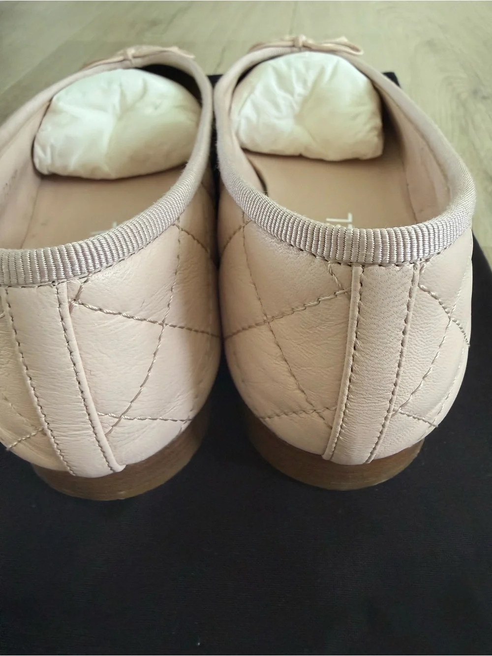 CHANEL Light Blush Pink Quilted Ballet Flats with CC Logo